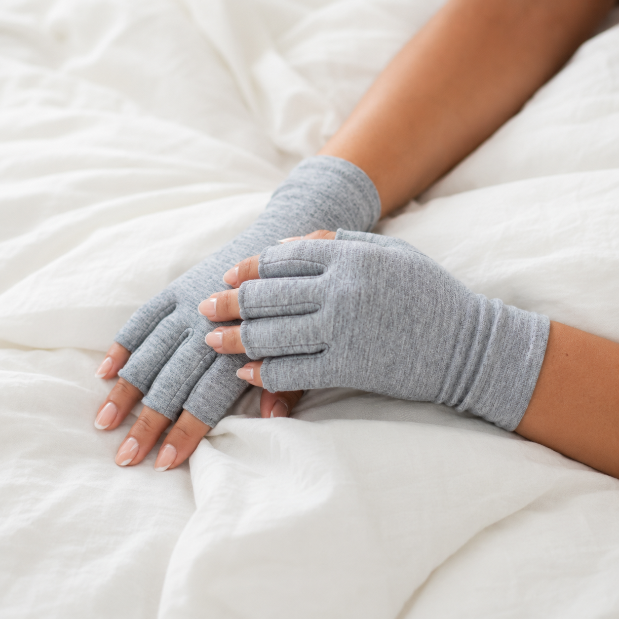 LUNOS™ COMPRESSION GLOVES